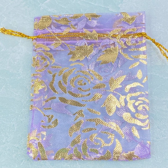 18 Pastel Purple Organza Mesh Bags PRICE IS FIRM - Picture 5 of 5